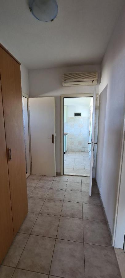 Apartments Ana I Ante Punta ميلنا المظهر الخارجي الصورة