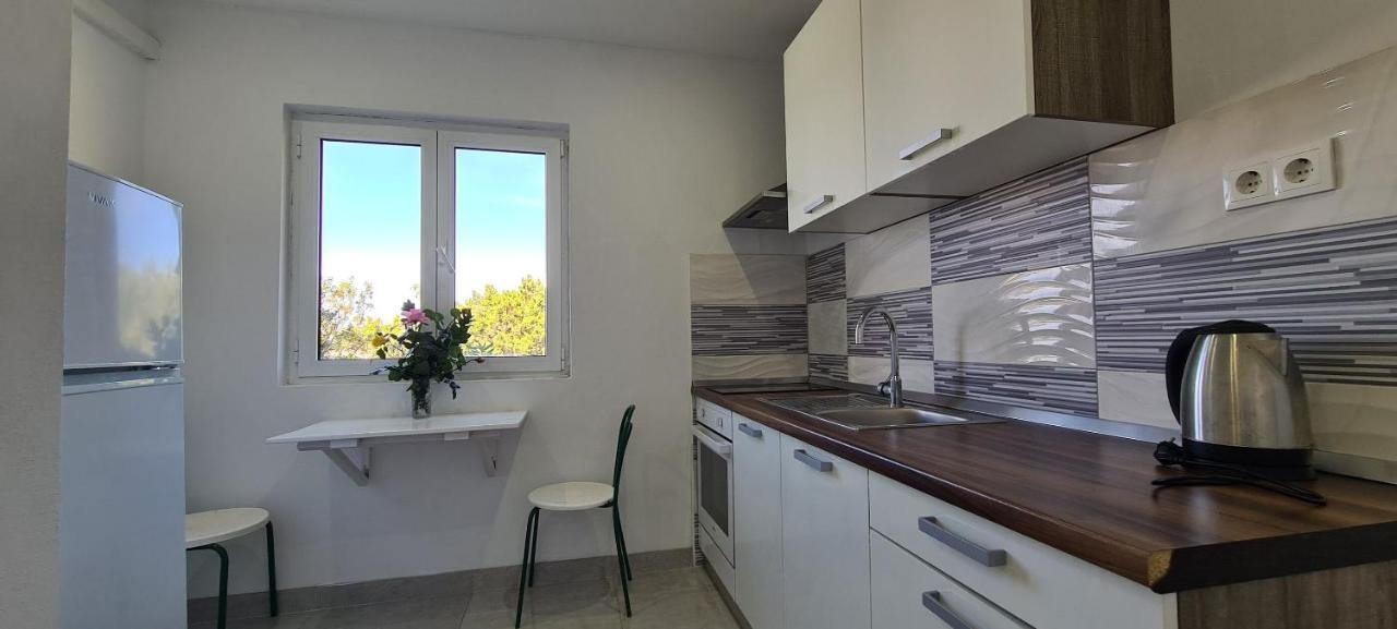 Apartments Ana I Ante Punta ميلنا المظهر الخارجي الصورة