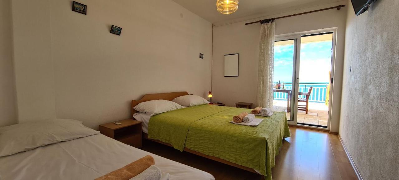 Apartments Ana I Ante Punta ميلنا المظهر الخارجي الصورة
