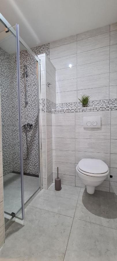 Apartments Ana I Ante Punta ميلنا المظهر الخارجي الصورة